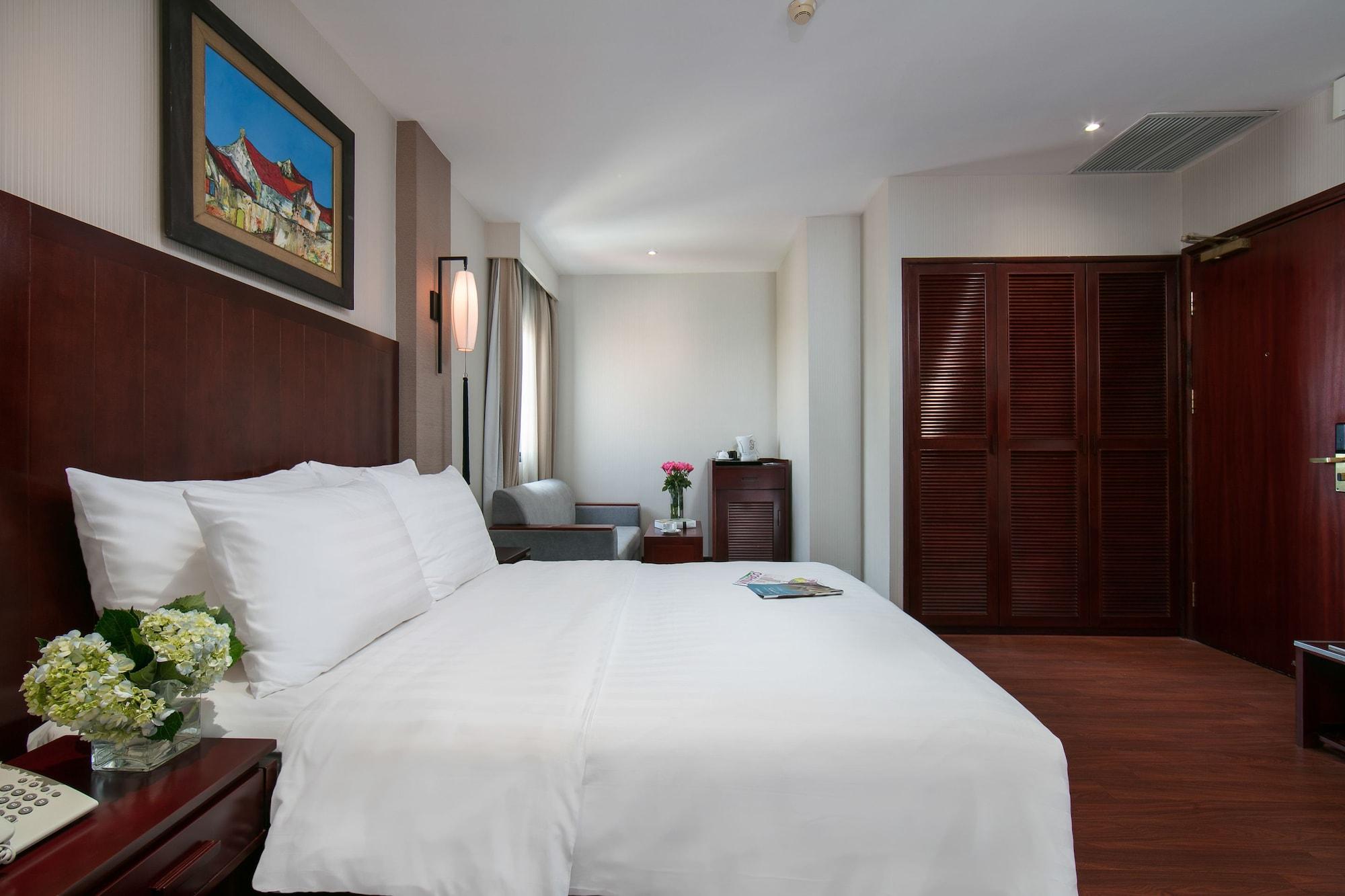 Quoc Hoa Premier Hotel Hanoi Buitenkant foto