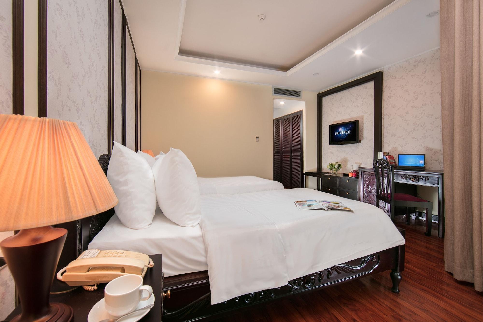 Quoc Hoa Premier Hotel Hanoi Buitenkant foto