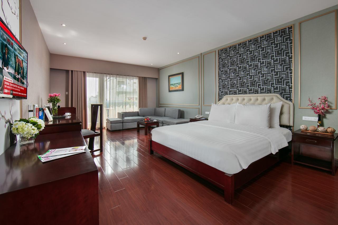 Quoc Hoa Premier Hotel Hanoi Buitenkant foto