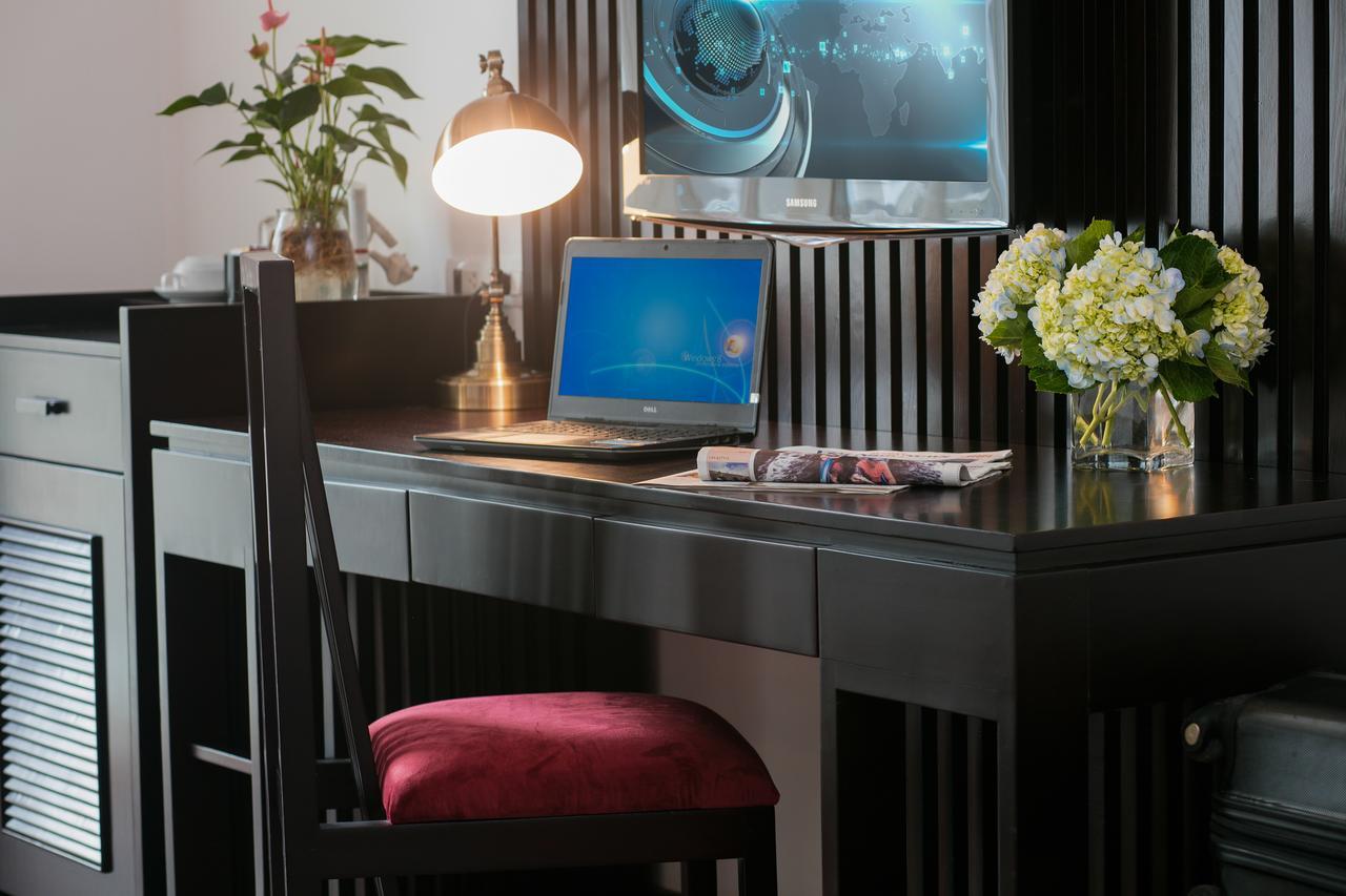 Quoc Hoa Premier Hotel Hanoi Buitenkant foto
