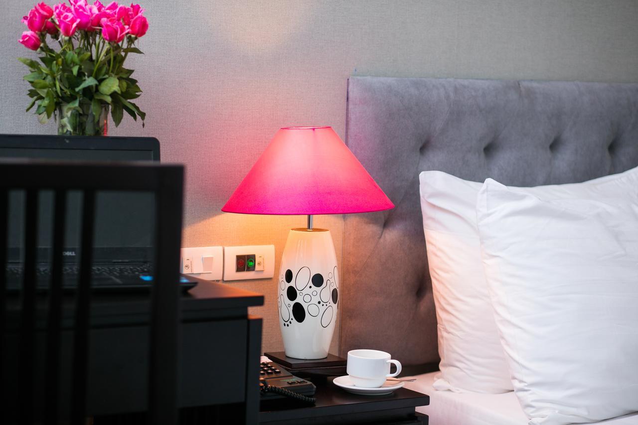 Quoc Hoa Premier Hotel Hanoi Buitenkant foto