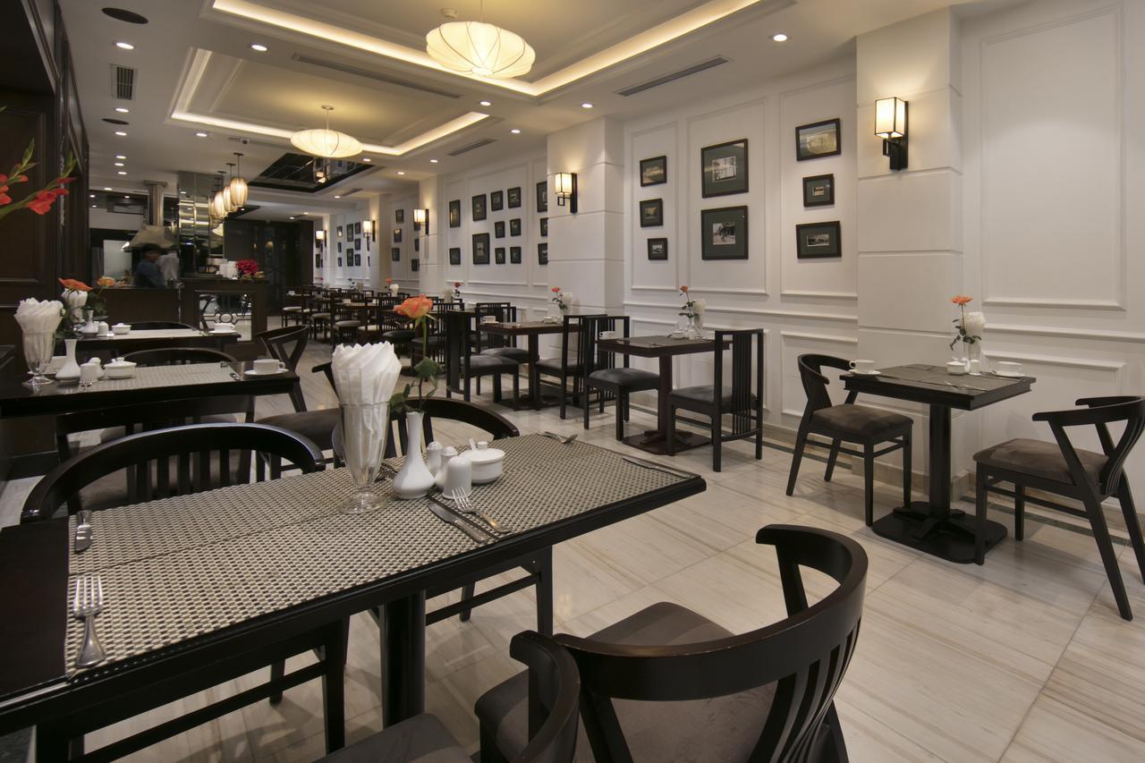 Quoc Hoa Premier Hotel Hanoi Buitenkant foto
